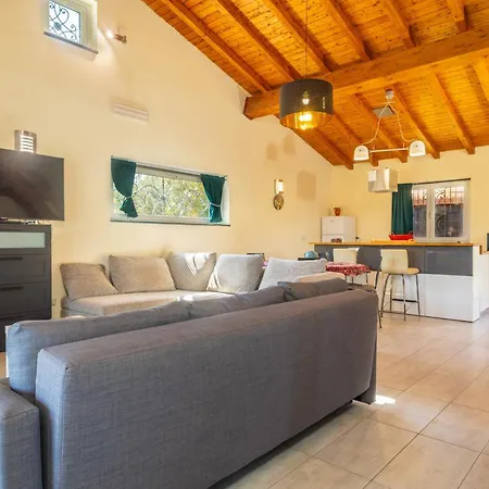 Tuccios Villa Solicchiata